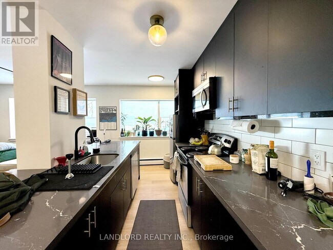 Photo du bâtiment - 111 Craydon Rd