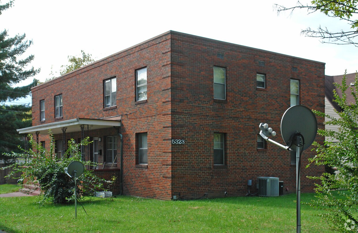 Foto del edificio - 5323 Virginia Ave SE