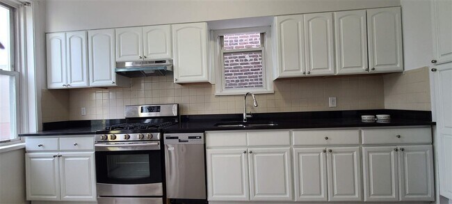 Foto del edificio - 313 18th St