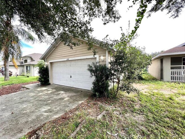 Building Photo - 1140 Cedarwood Way