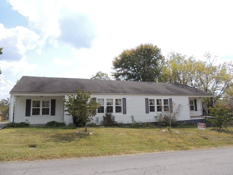 Primary Photo - 314 Cypress St