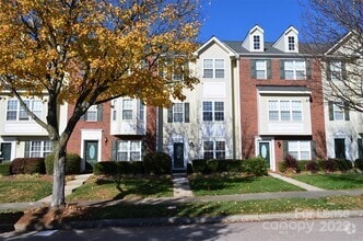 Building Photo - 16217 Peachmont Dr