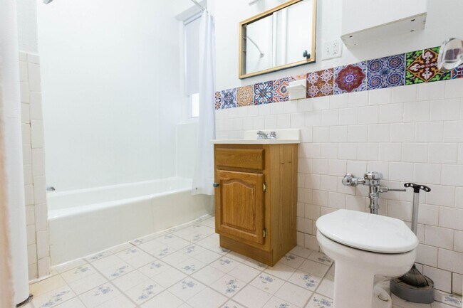 1 BED 1 BATH in Brighton *NO FEE* - 1 BED 1 BATH in Brighton *NO FEE* Apartment