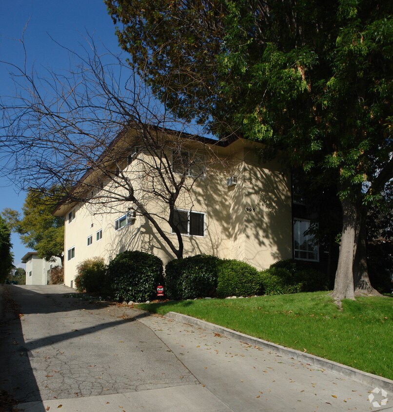 Building Photo - 995 Orange Grove Blvd