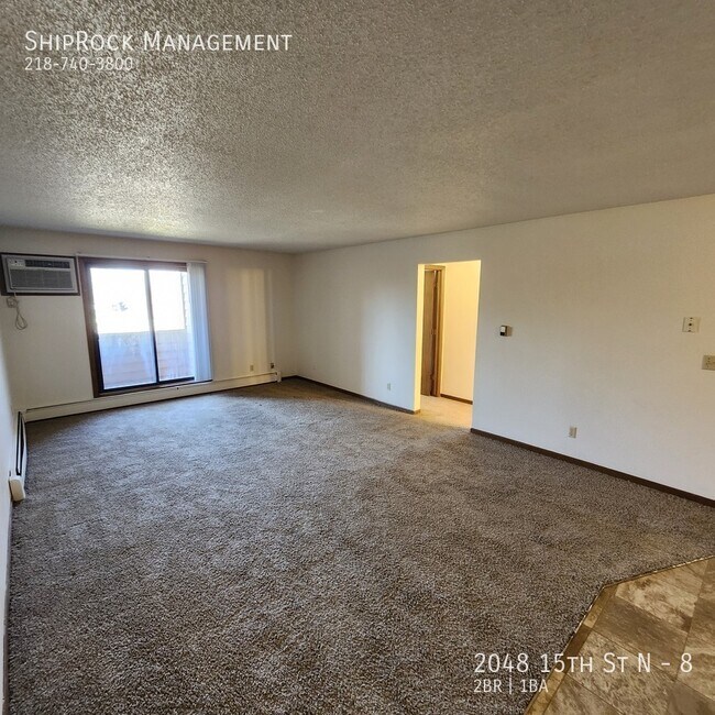 Foto del edificio - 2048 15th St N