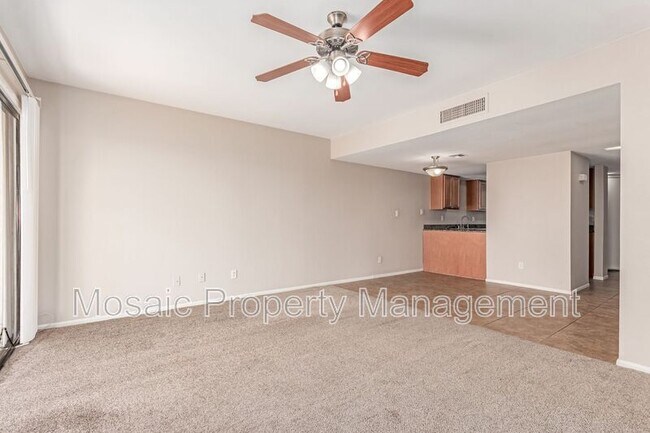 Foto del edificio - 835 N Granite Reef Rd