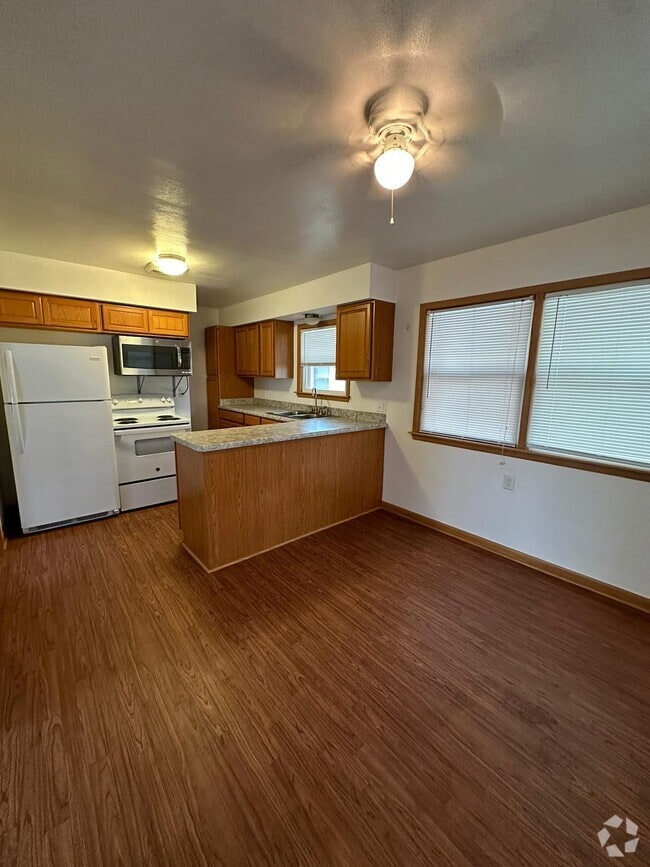 St Aemilian's Apartments for Rent with Parking Milwaukee, WI 1