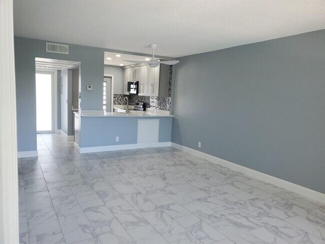 Foto del edificio - 1481 S Ocean Blvd