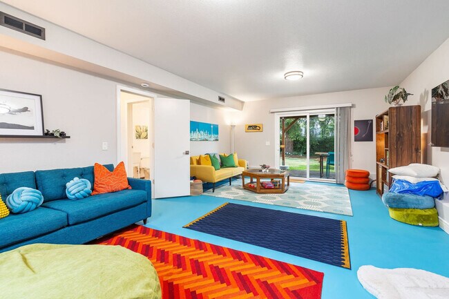 Foto del edificio - 2404 SW 104th St