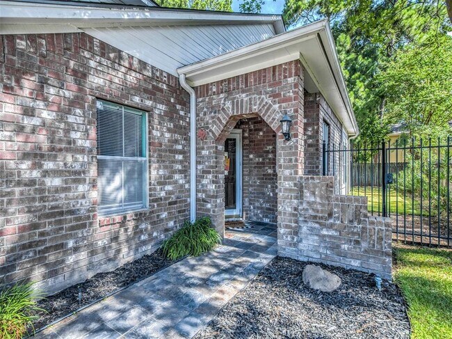 Building Photo - 1923 Havenhouse Dr