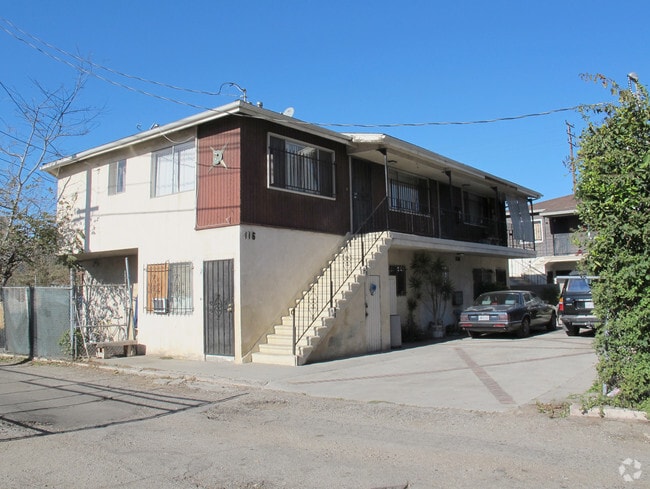 Building Photo - 118 N Avenue 56