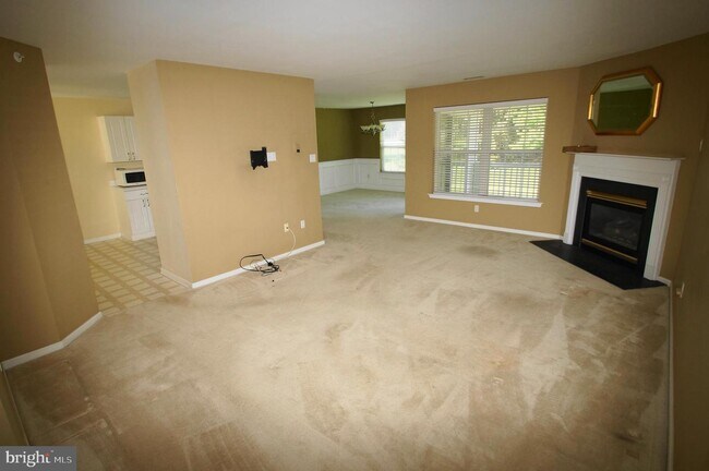Building Photo - 106 Willowoak Ct