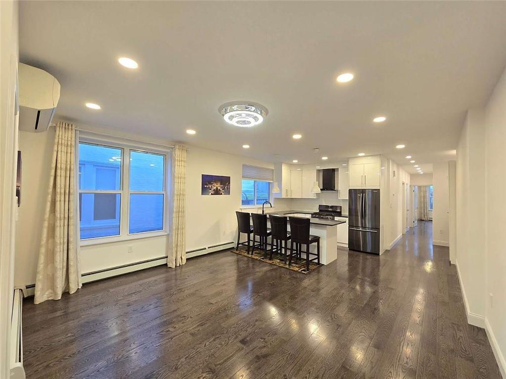 Foto principal - 4142 Bedford Ave