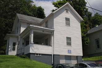 Building Photo - 65 Franklin Ave