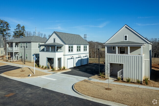 Exterior - LEO Jamestown- Single Family Rental Homes