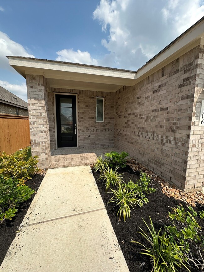 Foto del edificio - 6306 Orchid Bch Dr