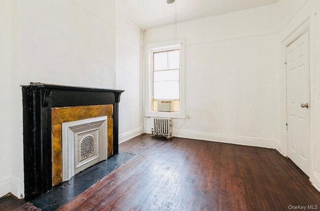 Building Photo - 1264 Bergen St