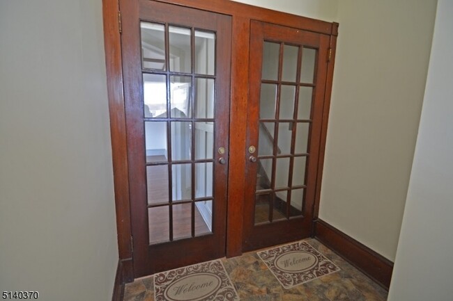 Foto del edificio - 99 N Middaugh St