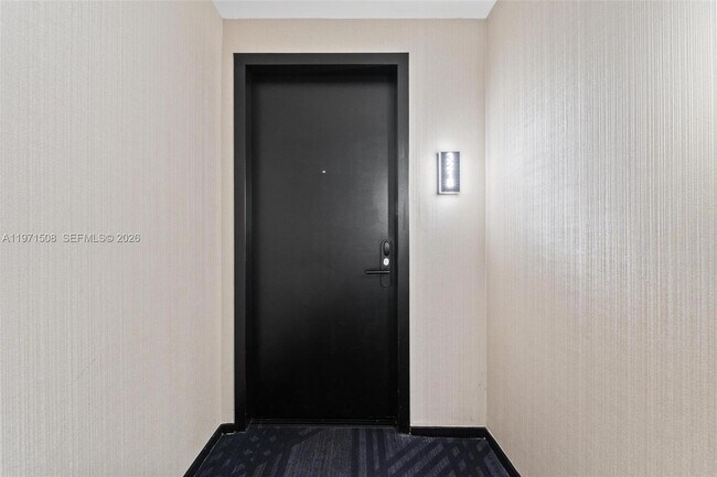 Foto del edificio - 398 NE 5th St