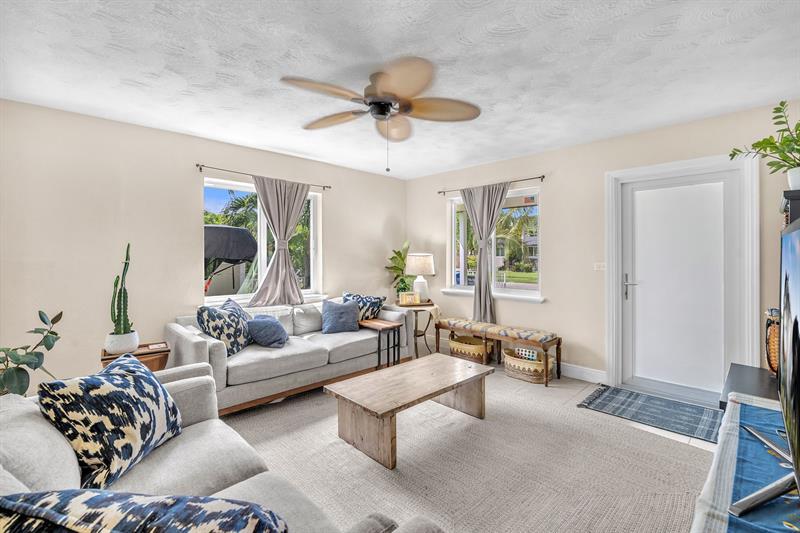 Foto principal - 7548 Farragut St