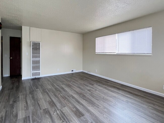 Foto del edificio - 831 16th St