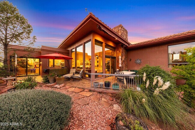Foto del edificio - FULLY FURNISHED SEDONA DREAM HOME AWAITS