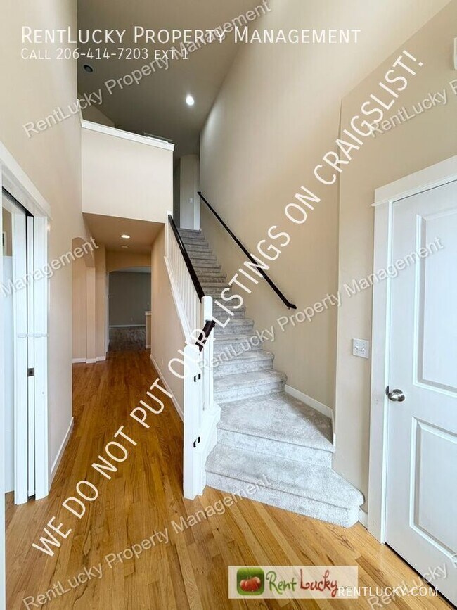 Foto del edificio - 3619 222nd Pl SE