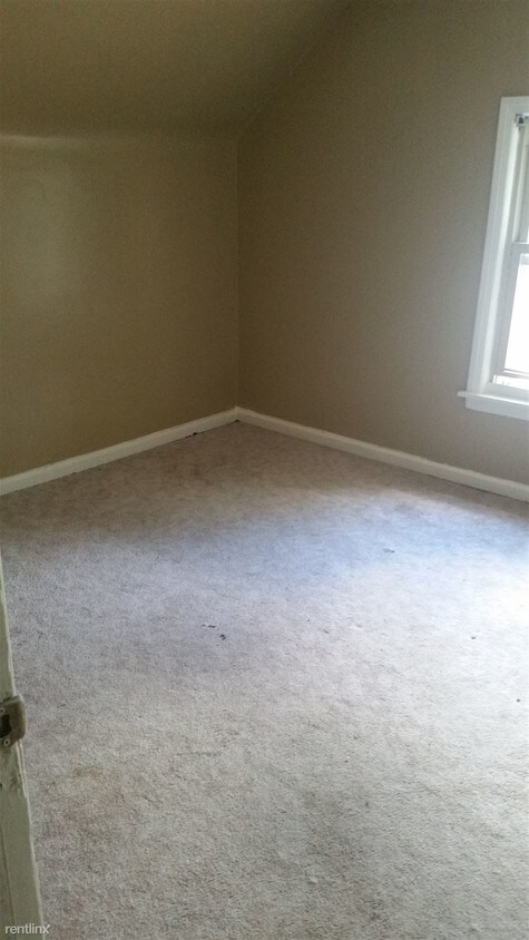 Foto del edificio - 3 br, 1 bath House - 6101 McGuire St