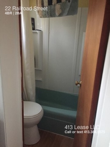 Primary Photo - 22 Railroad St