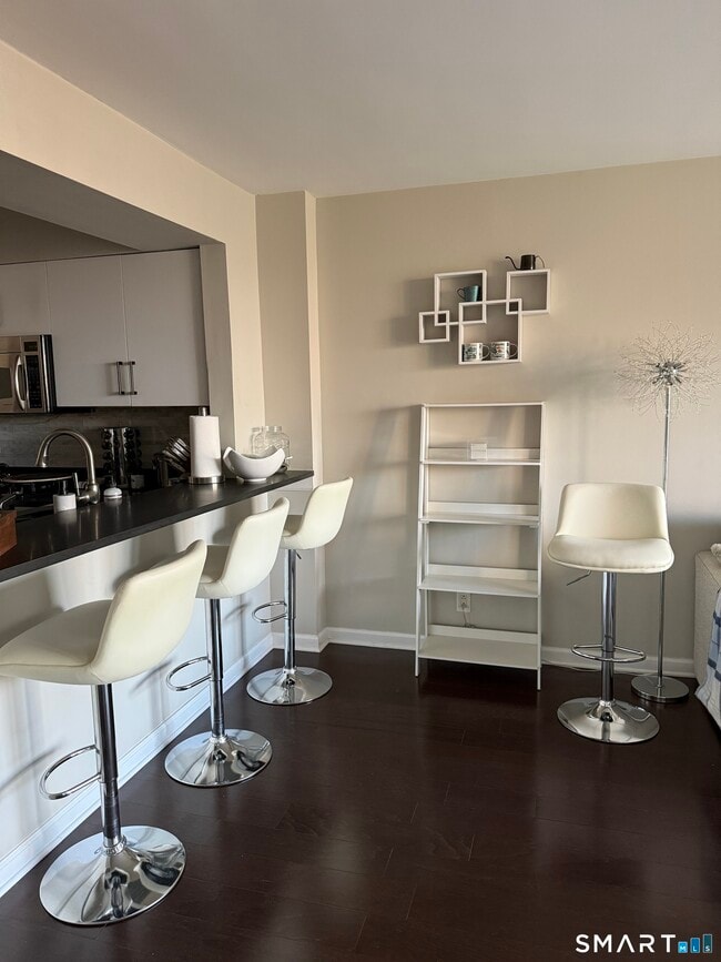 Foto del edificio - 25 Forest St