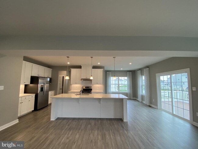 Building Photo - 712 Wallasey Dr