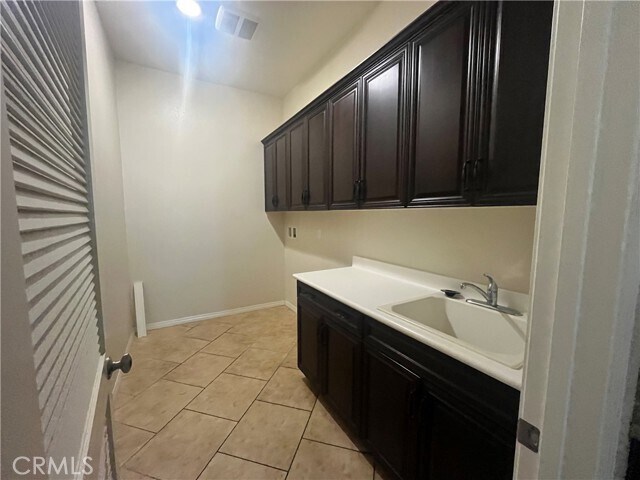 Building Photo - 1134 Las Colinas Way