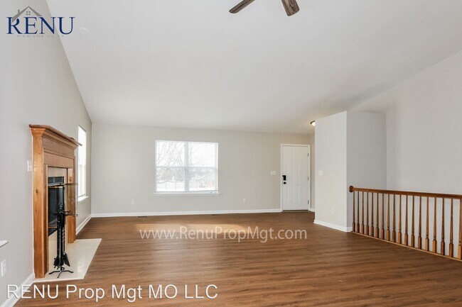 Building Photo - 3 br, 2.5 bath House - 1318 Begonia