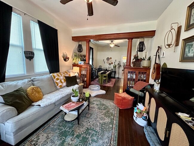 Building Photo - 4139 Iberville St