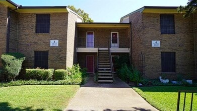 Building Photo - 2505 Wedglea Dr