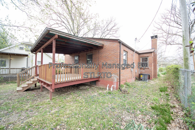 Building Photo - 2129 N Warson Rd