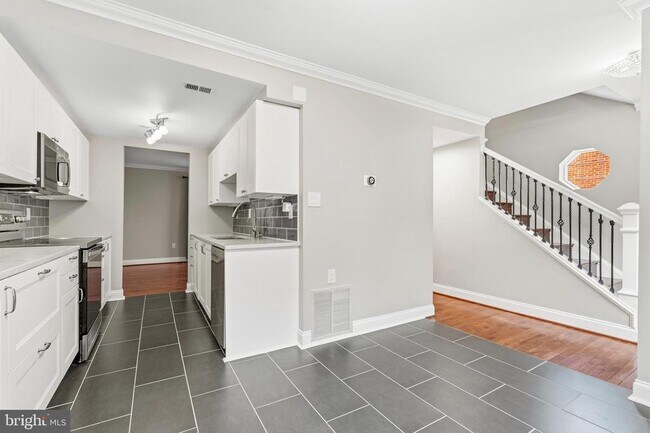 Foto del edificio - 6410 Blarney Stone Ct