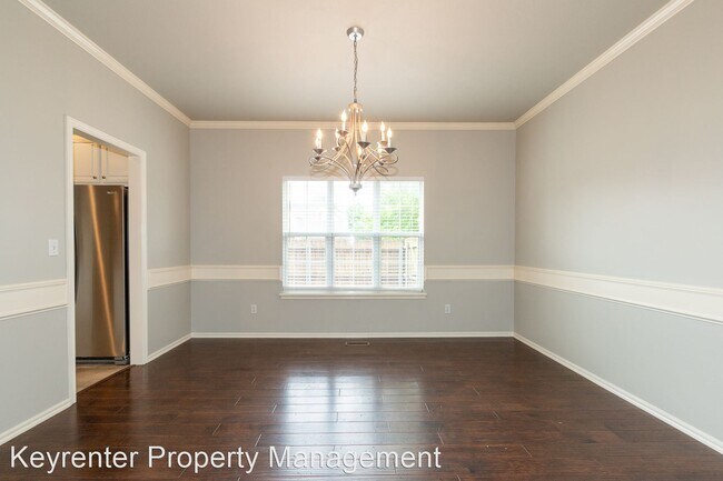 Building Photo - 4 br, 3.5 bath House - 6847 E 83rd St
