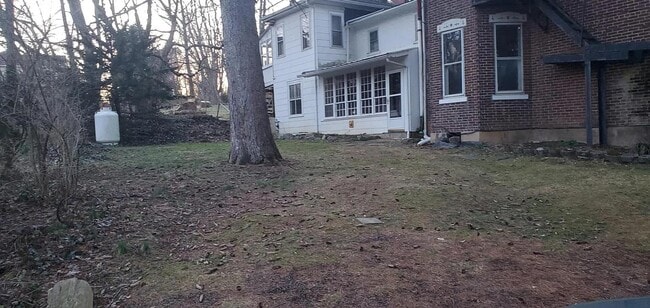 Building Photo - 2152 Mill Creek Rd