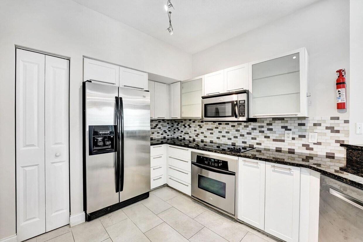 Photo - 225 NE 1st Street 314, Delray Beach, FL 33444