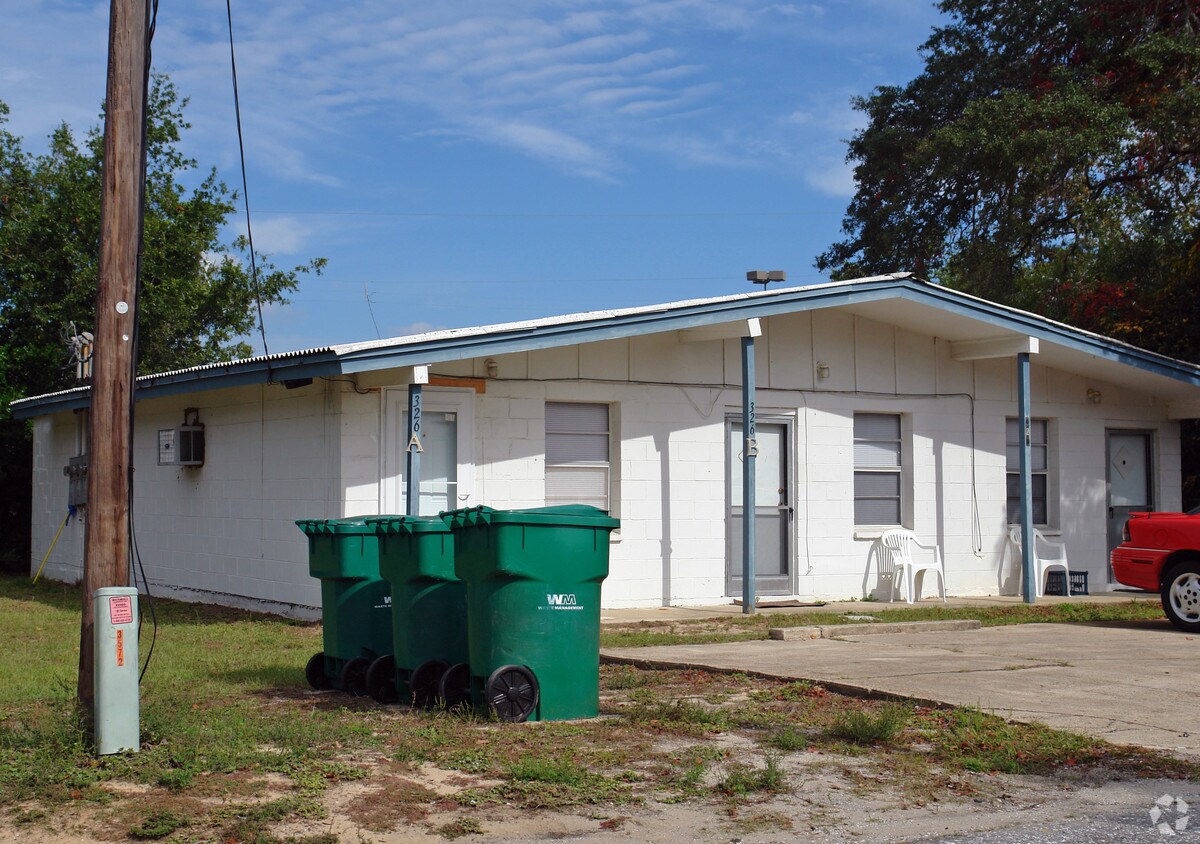 Primary Photo - 326 Gladys St
