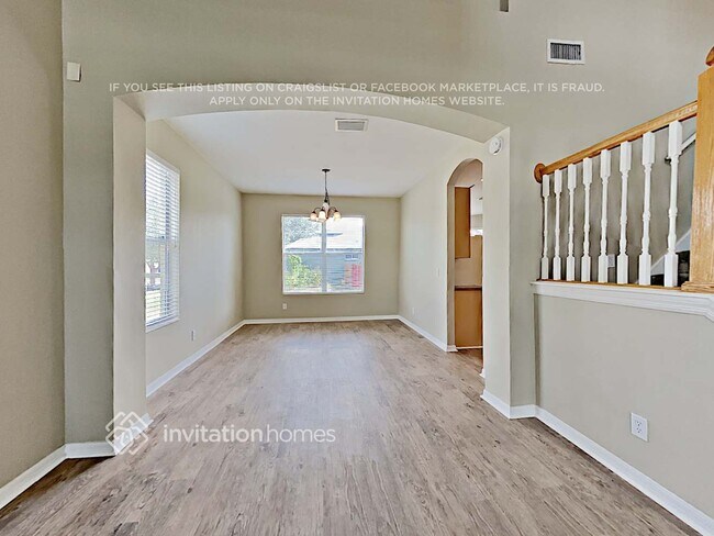 Building Photo - 8602 Sandy Plains Dr