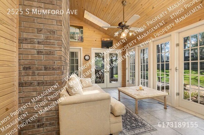 Foto del edificio - 2525 S Mumford Ave
