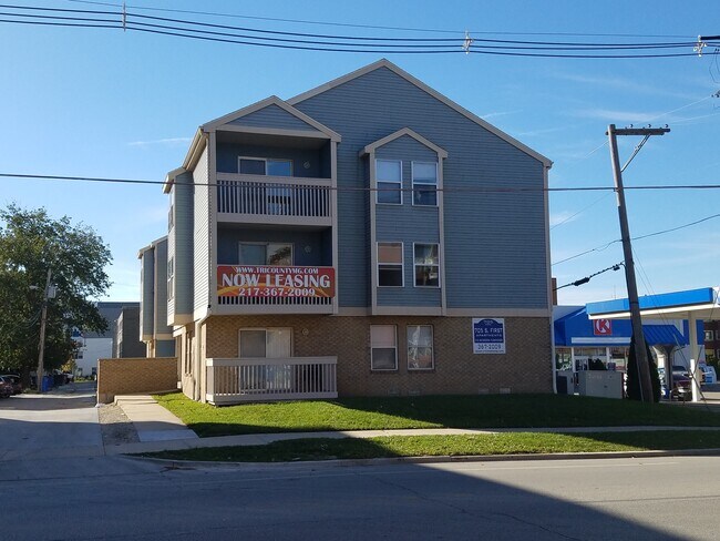 Near the corner of 1st & Green - 705 S 1st St