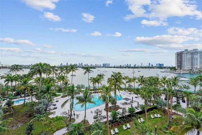 Foto del edificio - 1500 Bay Rd