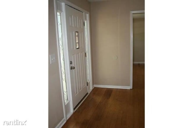 Building Photo - 4 br, 2.5 bath House - 507 Chartley Drive