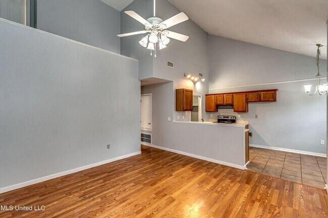 Building Photo - 1413 Barnett Bend Cir