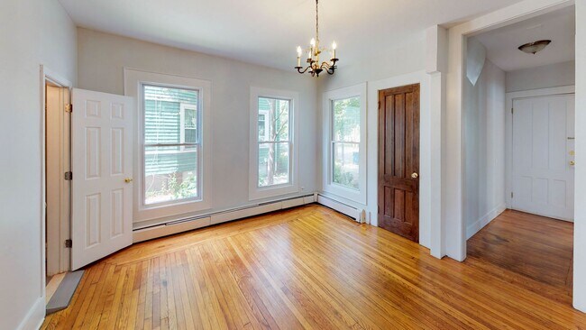 Foto del edificio - 244 Edgewood Ave