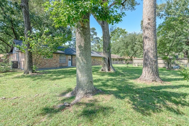 Building Photo - 3402 Gary Ln