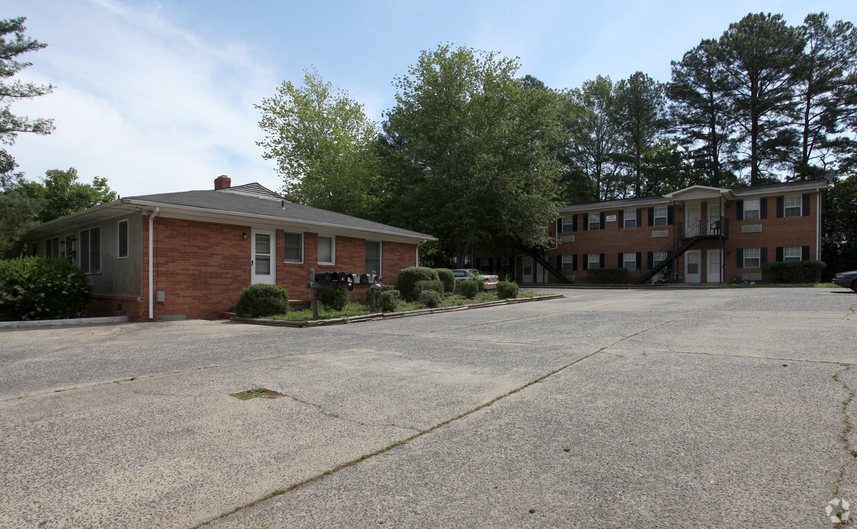 Building Photo - 502-506 Raynor St